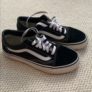 Basic Black Old School Vans 6.5 W